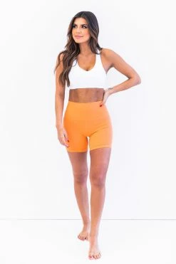 Flash Sale 👍 Pink Lily Run Out Of Time White V-neck Sports Bra 😉 -lounge-tops shop 180534 runoutoftimewhite 180582 simpleroutineorange 2 650x