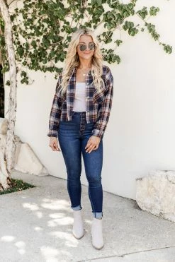 Hot Sale 🧨 Pink Lily According To Him Navy Cropped Plaid Shacket FINAL SALE 🔔 -lounge-tops shop 183452 accordingtohim 164212 she schic 182236 verylasttime 171834 everlastinghopewhite 156500 chelsiemedium 183178 kimberlystone 2 650x