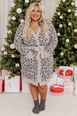 Best reviews of 🤩 Pink Lily Making Snow Angels Grey Small Leopard Print Robe 🔥 -lounge-tops shop 186046 18 650x