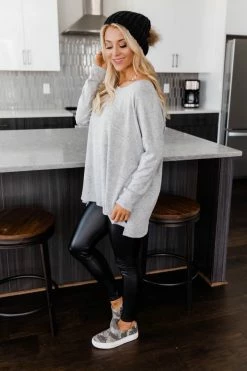 Top 10 🎉 Pink Lily Simple Style Grey Blouse 🎉 -lounge-tops shop 1K0A1785 ec525f96 ff12 49bb 8d21 92b094d859a7 650x