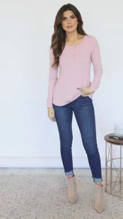 Promo 🛒 Pink Lily Unbelievable Story Henley Mauve Blouse FINAL SALE 🤩 -lounge-tops shop 5db0bef8a38543b5be1781718a1ab6c5.thumbnail.0000000 530x530
