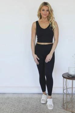 Budget 🔥 Pink Lily Timeline Together Black Seamless V-Neck Brami FINAL SALE 🔥 -lounge-tops shop 9c0e1a8216854f069634a28a0172261c.thumbnail.0000000 530x530